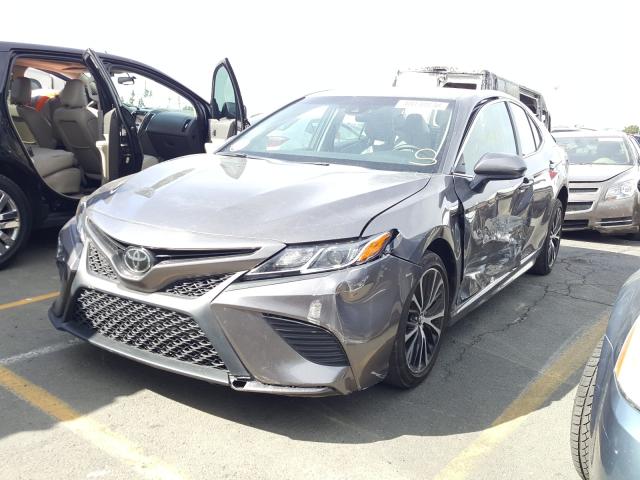 Photo 1 VIN: 4T1B11HK0JU516401 - TOYOTA CAMRY L 