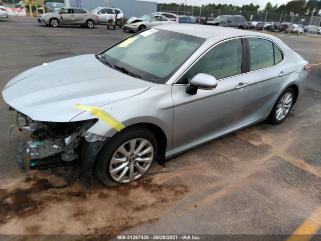 Photo 1 VIN: 4T1B11HK0JU523543 - TOYOTA CAMRY 