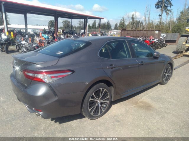 Photo 3 VIN: 4T1B11HK0JU544733 - TOYOTA CAMRY 