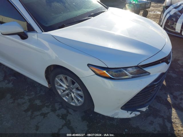 Photo 5 VIN: 4T1B11HK0JU549415 - TOYOTA CAMRY 