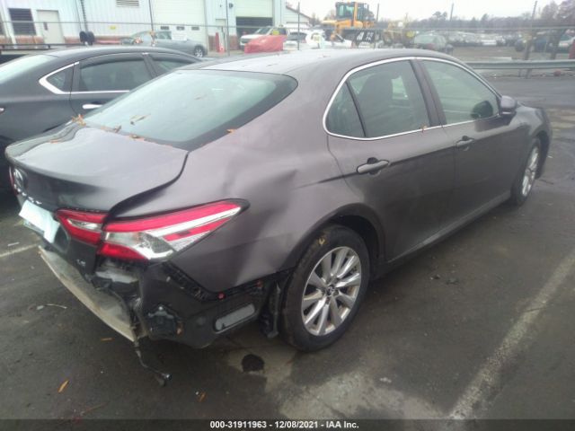 Photo 3 VIN: 4T1B11HK0JU554730 - TOYOTA CAMRY 