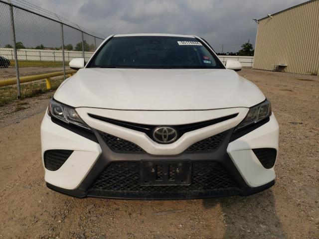 Photo 4 VIN: 4T1B11HK0JU575089 - TOYOTA CAMRY L 