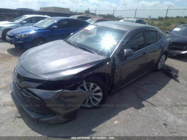 Photo 1 VIN: 4T1B11HK0JU577571 - TOYOTA CAMRY 