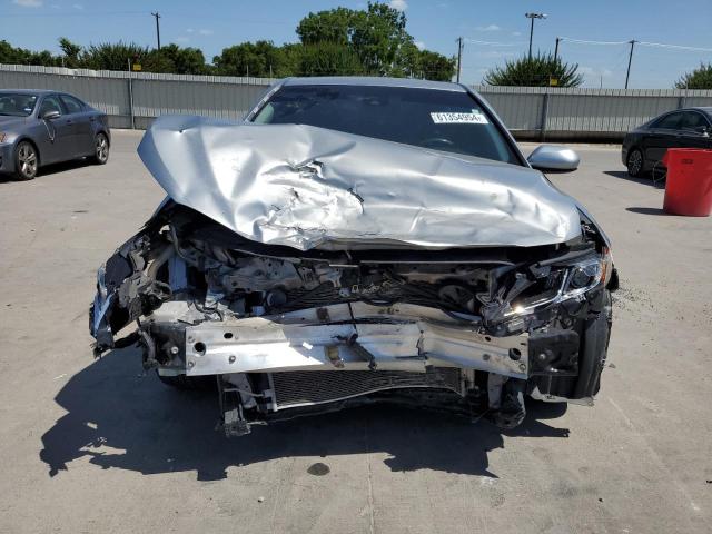 Photo 4 VIN: 4T1B11HK0JU579594 - TOYOTA CAMRY L 