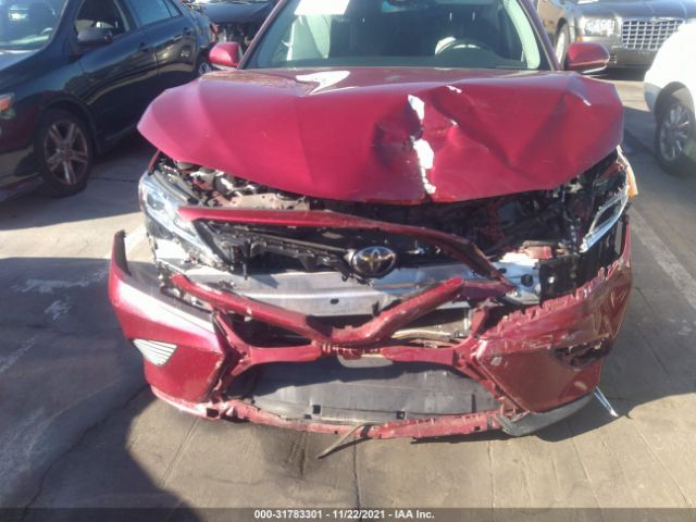 Photo 5 VIN: 4T1B11HK0JU581636 - TOYOTA CAMRY 