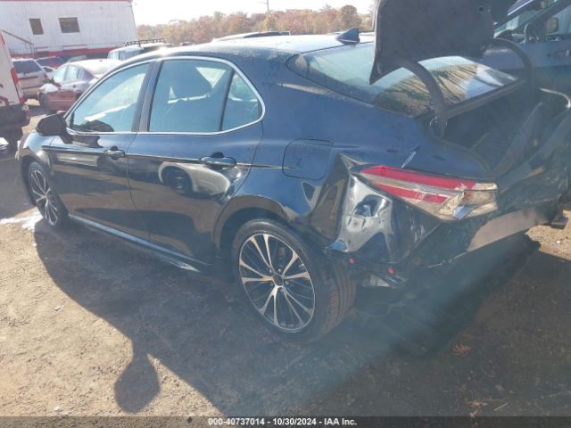 Photo 2 VIN: 4T1B11HK0JU591213 - TOYOTA CAMRY 