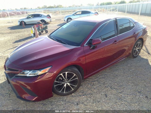 Photo 1 VIN: 4T1B11HK0JU595844 - TOYOTA CAMRY 