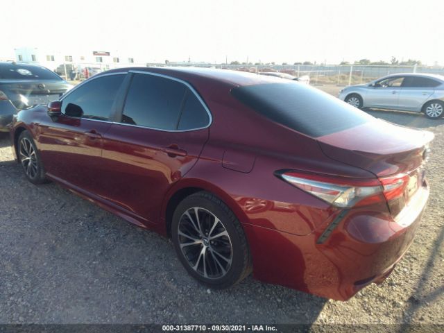 Photo 2 VIN: 4T1B11HK0JU595844 - TOYOTA CAMRY 