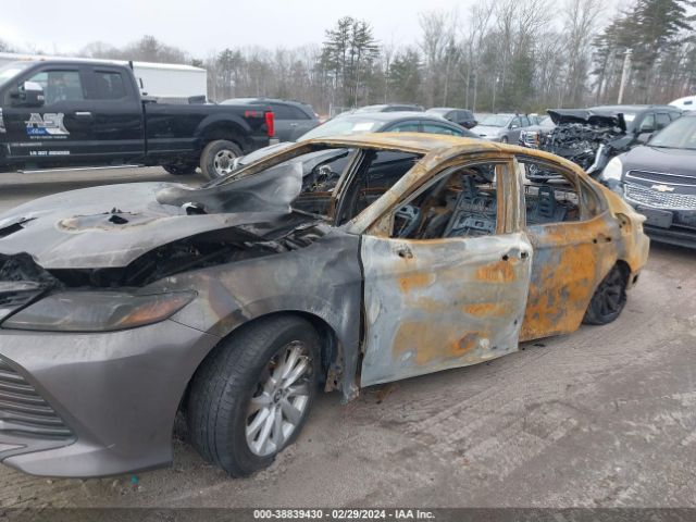 Photo 5 VIN: 4T1B11HK0JU607250 - TOYOTA CAMRY 