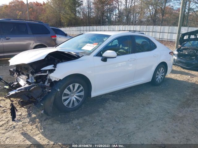 Photo 1 VIN: 4T1B11HK0JU614618 - TOYOTA CAMRY 