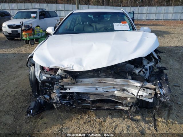 Photo 5 VIN: 4T1B11HK0JU614618 - TOYOTA CAMRY 