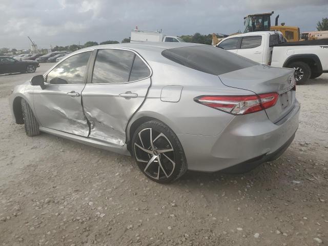 Photo 1 VIN: 4T1B11HK0JU615199 - TOYOTA CAMRY L 