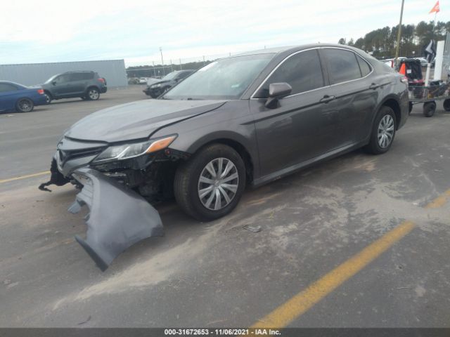 Photo 1 VIN: 4T1B11HK0JU617339 - TOYOTA CAMRY 