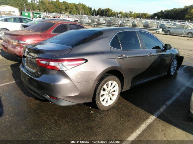 Photo 3 VIN: 4T1B11HK0JU644654 - TOYOTA CAMRY 