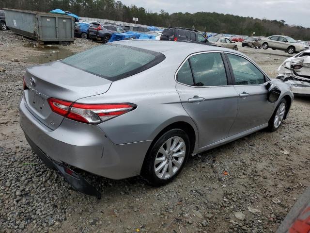 Photo 2 VIN: 4T1B11HK0JU658957 - TOYOTA CAMRY L 