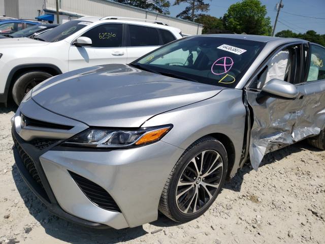 Photo 9 VIN: 4T1B11HK0JU662698 - TOYOTA CAMRY L 