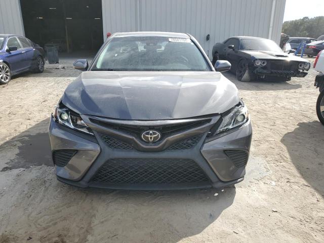 Photo 4 VIN: 4T1B11HK0JU665679 - TOYOTA CAMRY 