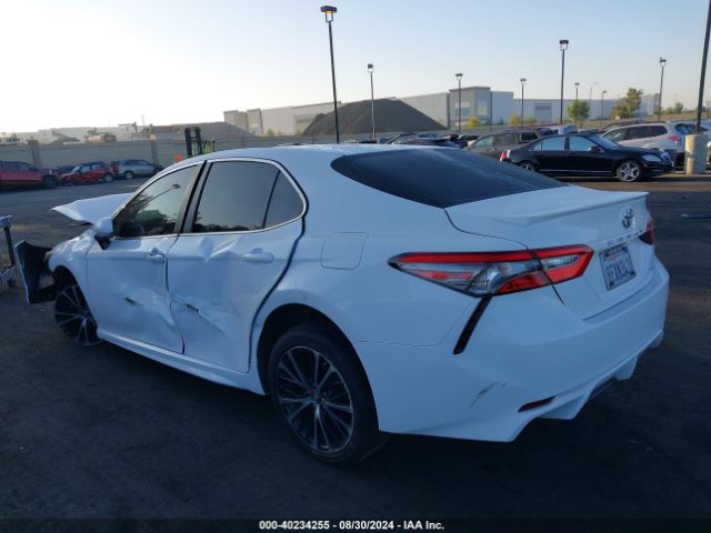 Photo 2 VIN: 4T1B11HK0JU672373 - TOYOTA CAMRY 