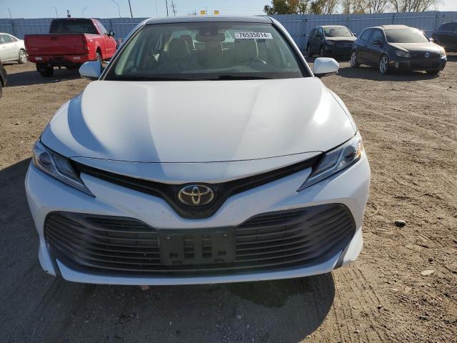 Photo 4 VIN: 4T1B11HK0KU163594 - TOYOTA CAMRY 