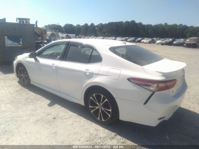 Photo 2 VIN: 4T1B11HK0KU200384 - TOYOTA CAMRY 