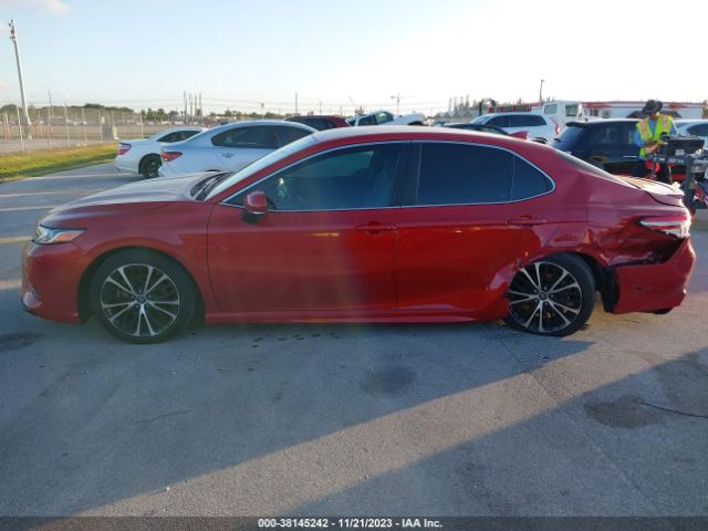 Photo 5 VIN: 4T1B11HK0KU210722 - TOYOTA CAMRY 