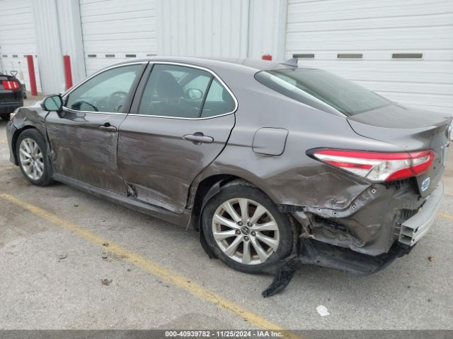 Photo 2 VIN: 4T1B11HK0KU211661 - TOYOTA CAMRY 