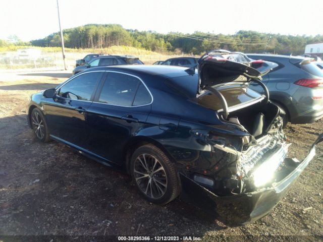 Photo 2 VIN: 4T1B11HK0KU262996 - TOYOTA CAMRY 