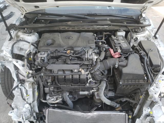 Photo 6 VIN: 4T1B11HK0KU683083 - TOYOTA CAMRY L 