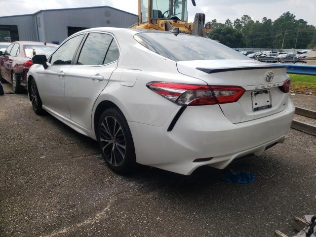 Photo 2 VIN: 4T1B11HK0KU698621 - TOYOTA CAMRY L 