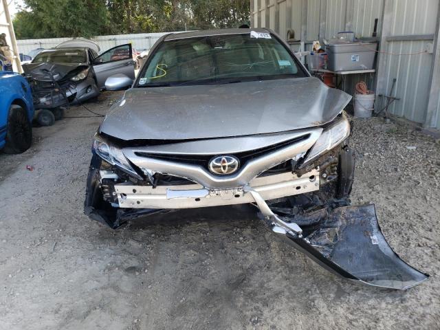 Photo 4 VIN: 4T1B11HK0KU710010 - TOYOTA CAMRY 