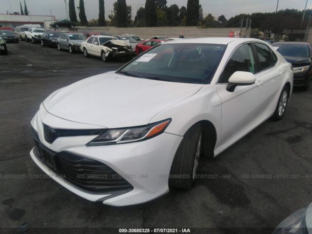 Photo 1 VIN: 4T1B11HK0KU728412 - TOYOTA CAMRY 