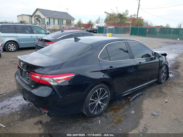 Photo 3 VIN: 4T1B11HK0KU732895 - TOYOTA CAMRY 