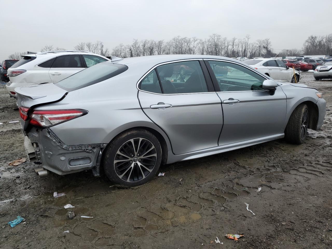 Photo 2 VIN: 4T1B11HK0KU736767 - TOYOTA CAMRY 