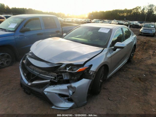 Photo 5 VIN: 4T1B11HK0KU747199 - TOYOTA CAMRY 