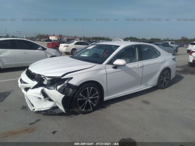 Photo 1 VIN: 4T1B11HK0KU755917 - TOYOTA CAMRY 