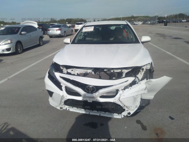 Photo 5 VIN: 4T1B11HK0KU755917 - TOYOTA CAMRY 