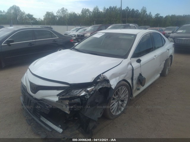 Photo 1 VIN: 4T1B11HK0KU758445 - TOYOTA CAMRY 