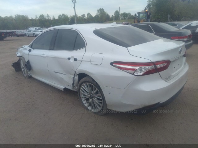 Photo 2 VIN: 4T1B11HK0KU758445 - TOYOTA CAMRY 