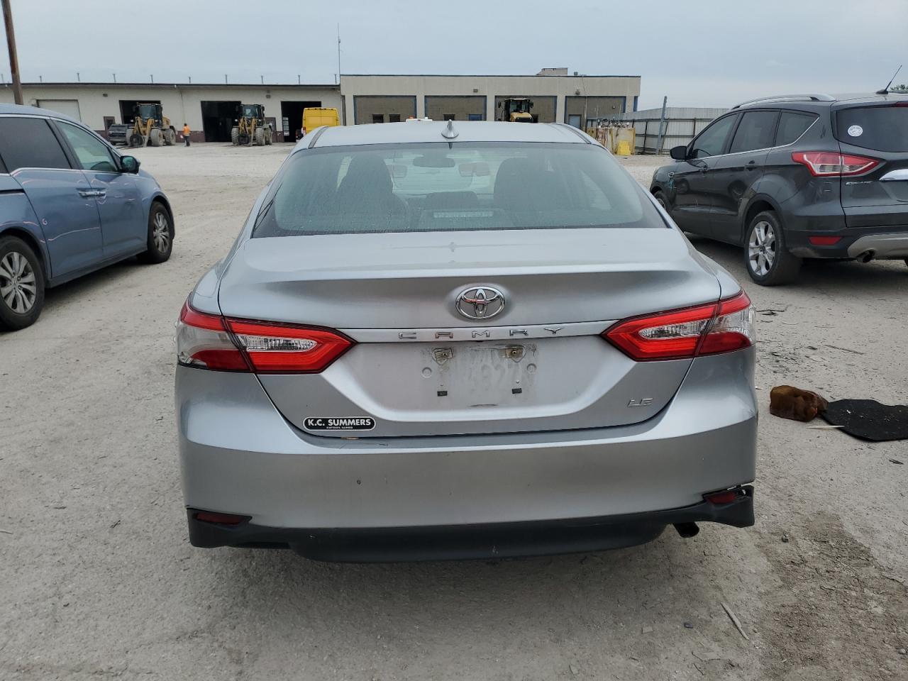 Photo 5 VIN: 4T1B11HK0KU772491 - TOYOTA CAMRY 