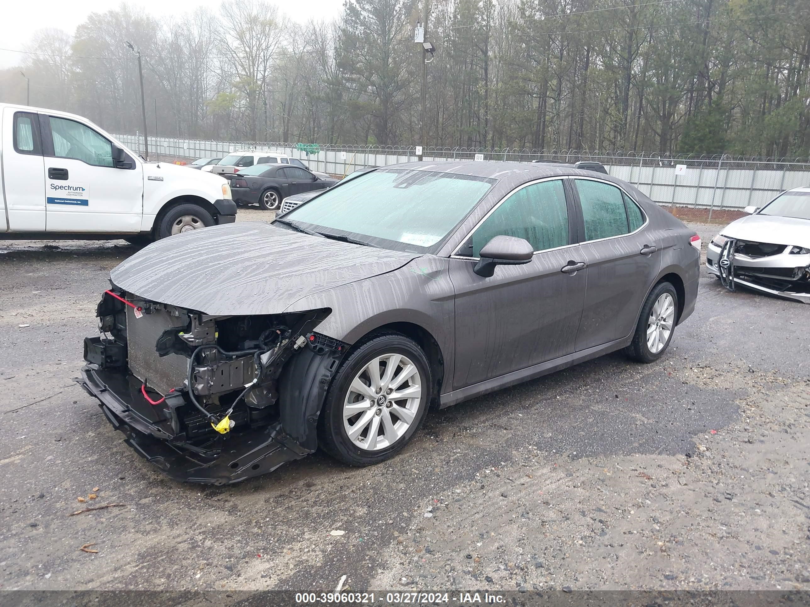 Photo 1 VIN: 4T1B11HK0KU786617 - TOYOTA CAMRY 