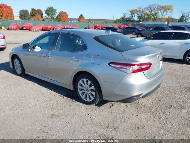 Photo 2 VIN: 4T1B11HK0KU806879 - TOYOTA CAMRY L 