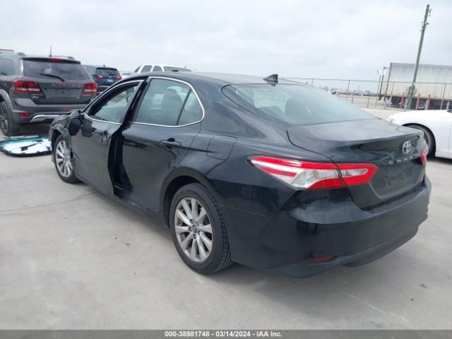 Photo 2 VIN: 4T1B11HK0KU834245 - TOYOTA CAMRY 