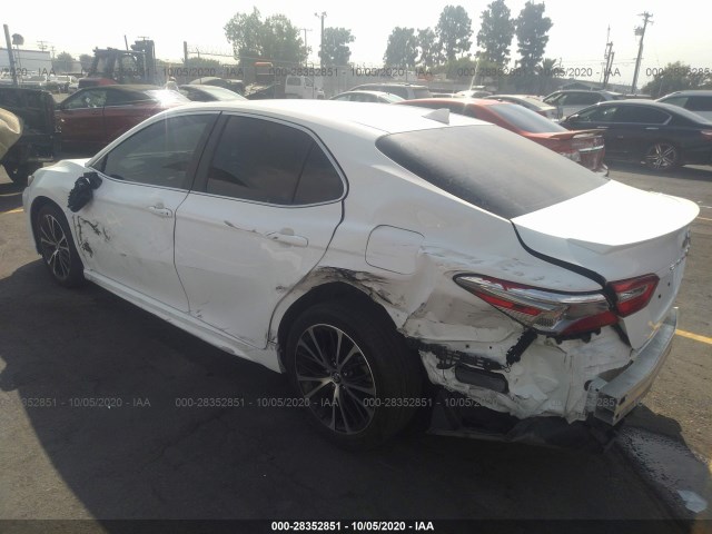 Photo 2 VIN: 4T1B11HK0KU834455 - TOYOTA CAMRY 