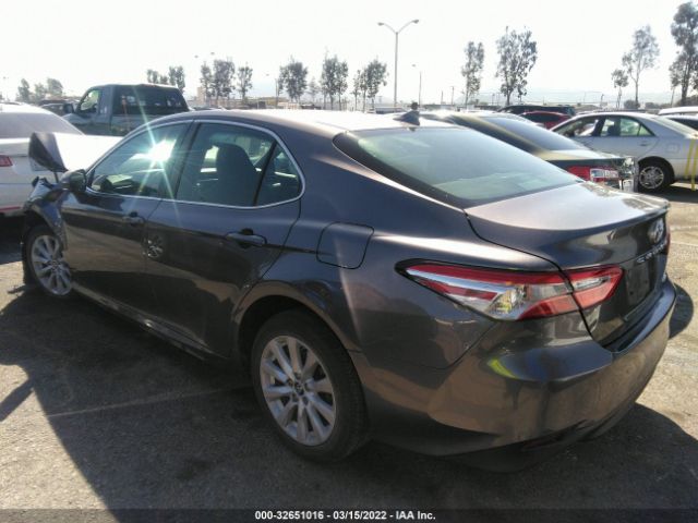 Photo 2 VIN: 4T1B11HK0KU855709 - TOYOTA CAMRY 