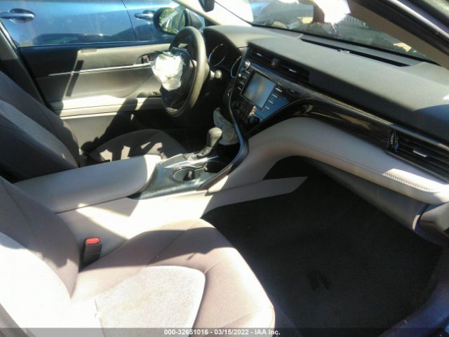 Photo 4 VIN: 4T1B11HK0KU855709 - TOYOTA CAMRY 