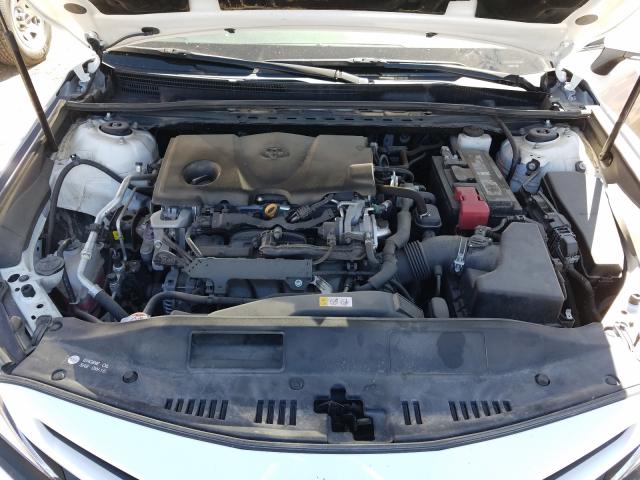 Photo 6 VIN: 4T1B11HK1JU002282 - TOYOTA CAMRY L 