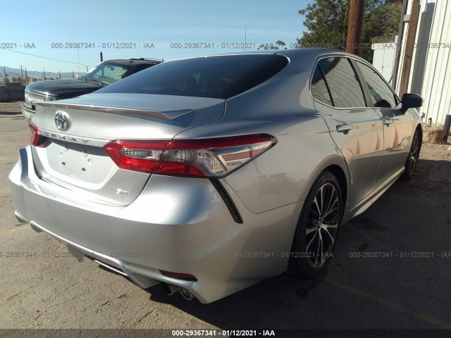 Photo 3 VIN: 4T1B11HK1JU006896 - TOYOTA CAMRY 