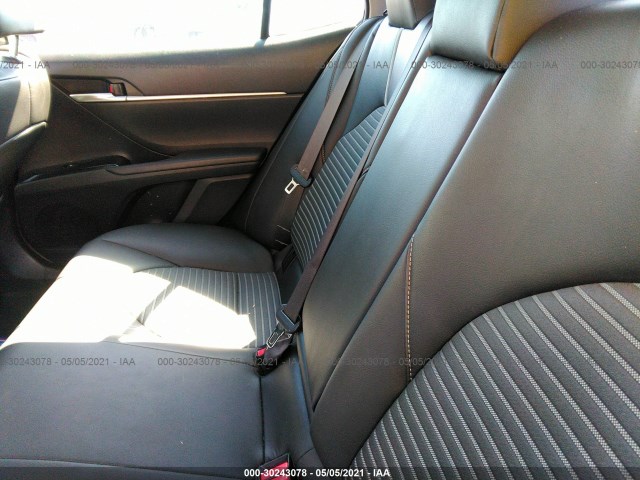 Photo 7 VIN: 4T1B11HK1JU007028 - TOYOTA CAMRY 