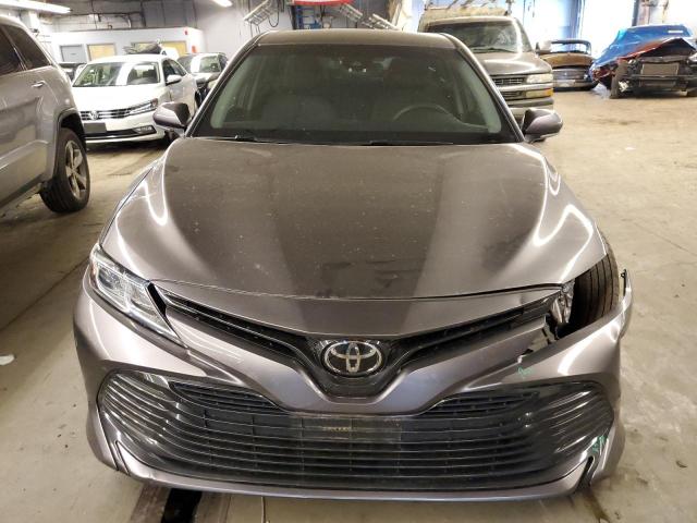 Photo 4 VIN: 4T1B11HK1JU038859 - TOYOTA CAMRY L 