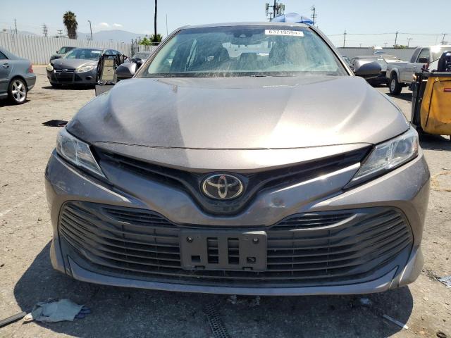 Photo 4 VIN: 4T1B11HK1JU041583 - TOYOTA CAMRY L 